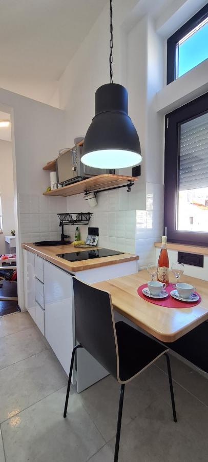 Appartamento St. Marcus Belgrado Esterno foto